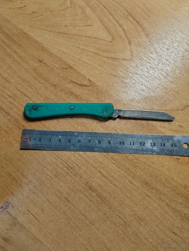 Нож СССР ручка пластик с 1 рубля