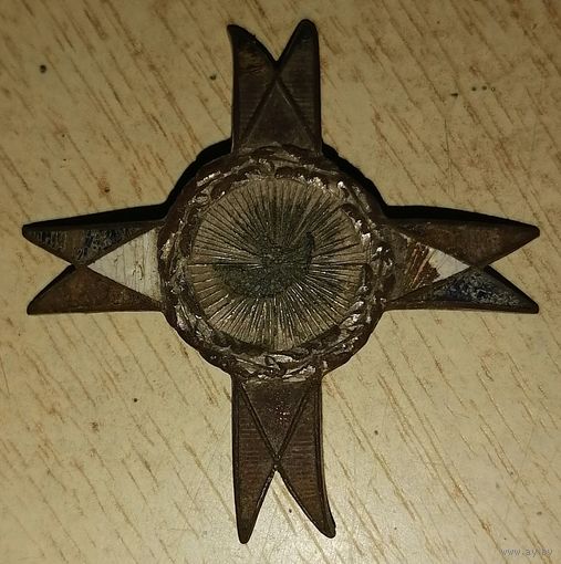 Часть полкового знака