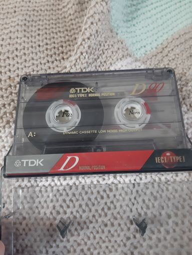 Кассета  TDK D90. The Beatles, Santana, Scorpions