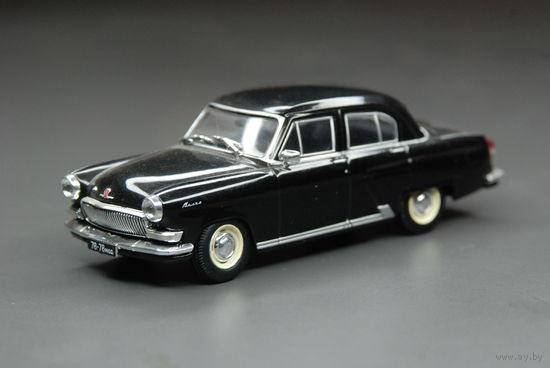 Модель автомобиля ГАЗ-21 "Волга" 3-е поколение 1:43 (Автолегенды СССР)