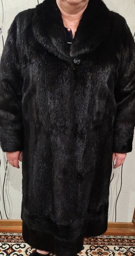 Шуба нутриевая {натуральная}