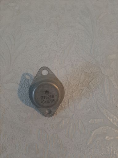 Транзистор кт825В