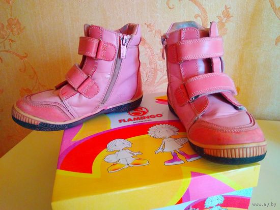 Сапожки Flamingo р.30. Демисезонные. Хорошее состояние, без проблем. Внутри подкладка флиса(на байке). По стельке 19 см.