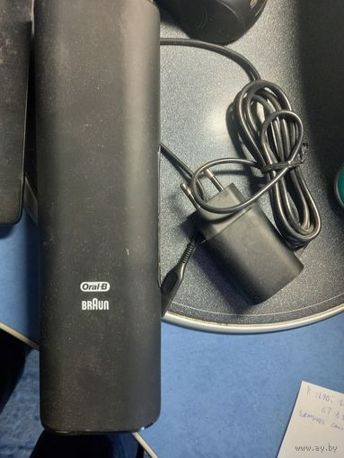 Док-станция BRAUN ORAL-B+насадка к щетке