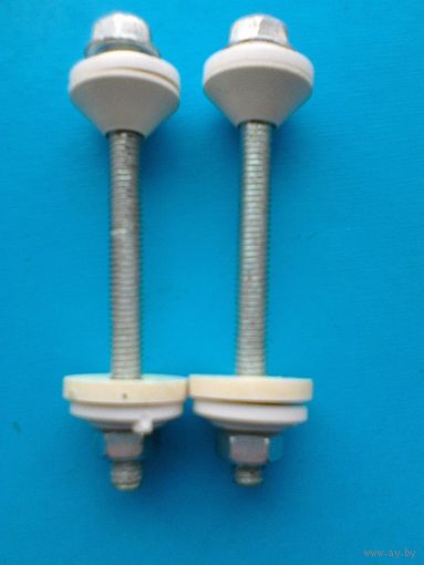 Два Болта с Гайками и Прокладками - Одним Лотом - Длина 7,5 см - Размер #6.