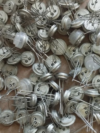 Транзистор ГТ 309(А, Б, В, Г, Д, Е.).