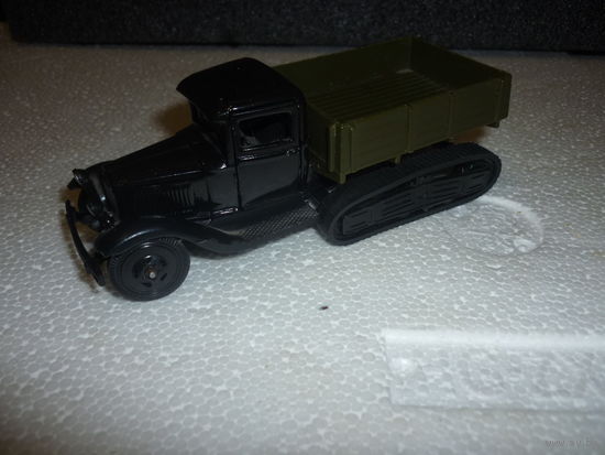 Модель авто ГАЗ 60. СССР. Металл. 1:43