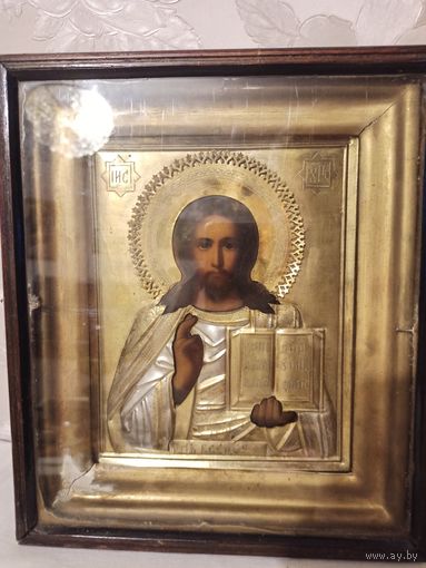 Икона Господь Вседержитель. Оклад, киот, золочение. Икона 18 см на 22,5 см, киот 25 см на 29 см. До 1917 года. Торги с 1 рубля. МЦ.