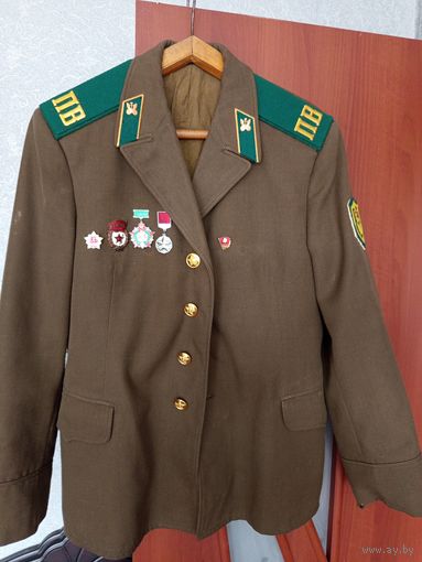 Дембельский китель рядового Погранвойск СССР со знаками+ рубашка,галстук.