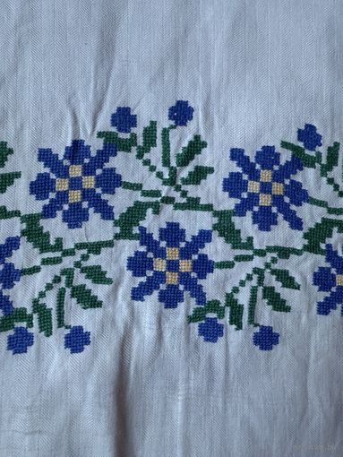Старинный вышитый рушник