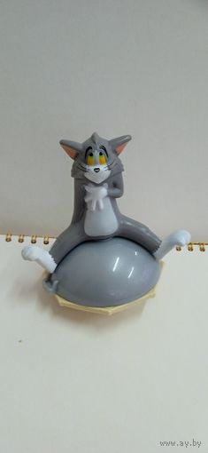 Коллекционная игрушка из Макдональдс. Том и Джерри. 2010г.  16