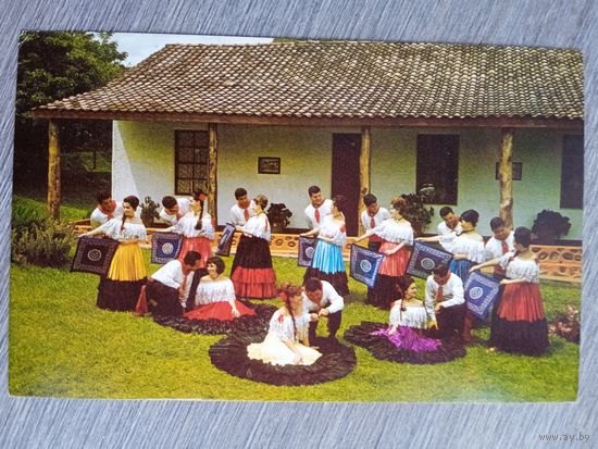 Этнография. Коста-Рика. Национальный танец "Маленький бычок"