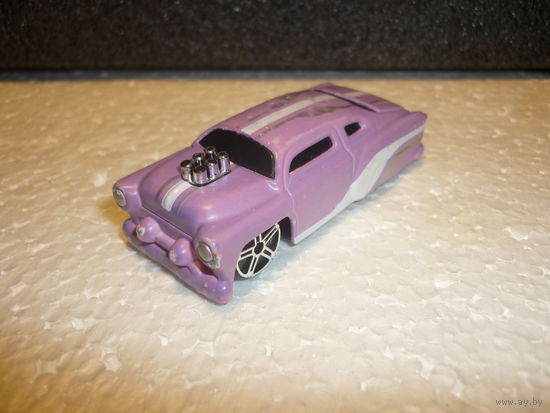 Модель Leadfoot. Maistro. 1:64.