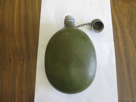 Фляга армейская