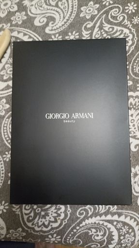 Фирменное полотенце Giorgio Armani в подарочной коробке 140*70
