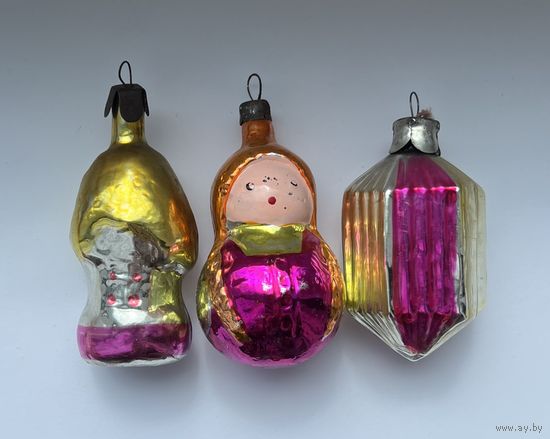 Елочные игрушки домик матрешка СССР цена за все К.4