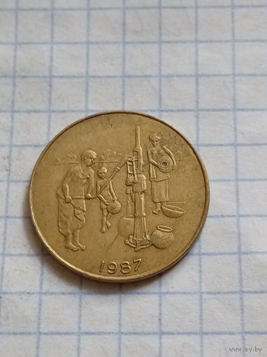 10 восточноафриканских франков 1987 года