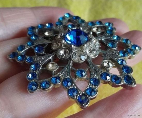 Винтажная брошь.