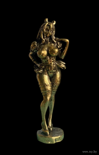 Статуэтка Красивая девушка Латунь