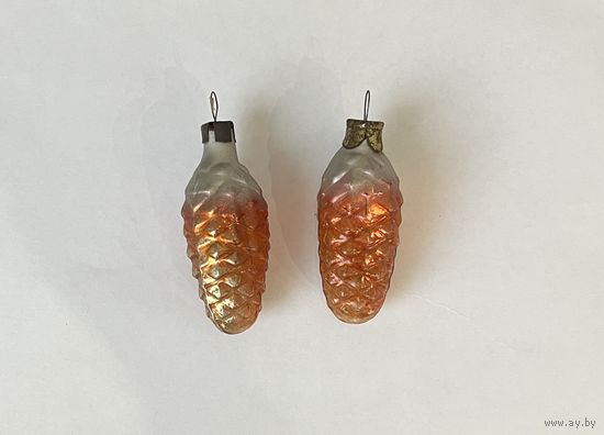 Елочная игрушка шишка цена за все К.8