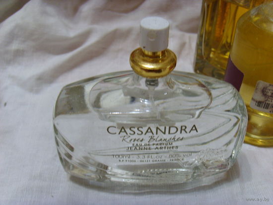 Туалетная вода Jeanne Arthes Cassandra Roses Blanches