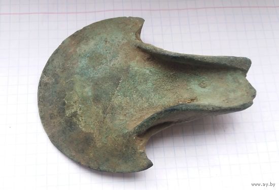 Часть бронзового топора .  2