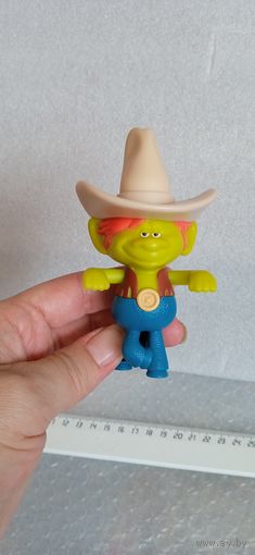 Коллекционная игрушка из Макдональдс. Тролли. Мировой тур, 2020г. Эники.16