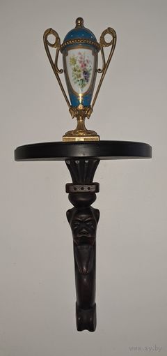 Старинная консоль. Настенная .Дерево. Готика.