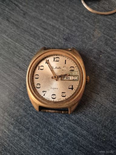 Часы слава позолота au10 . Без стекла, механизм рабочий