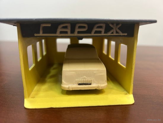 ИЖ с гаражем СССР