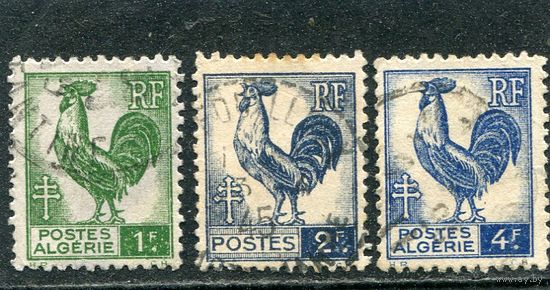 Французский Алжир. Стандарт. Галльский петух