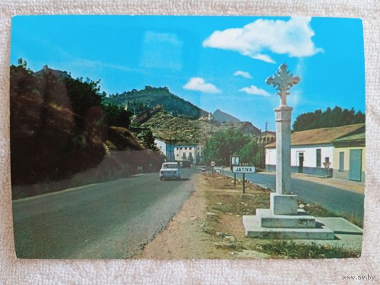 Исания, Джатива. Въезд