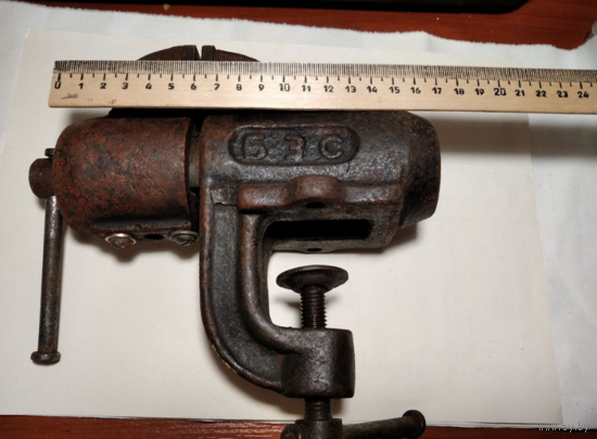 Тиски 55 мм ширина губок