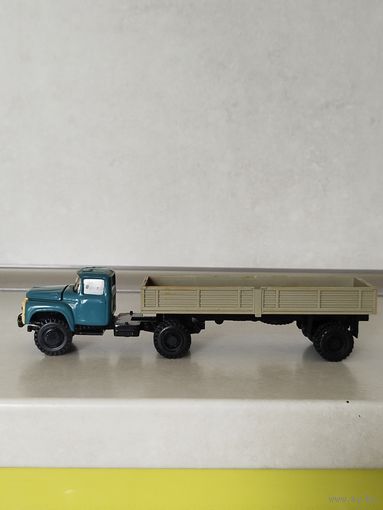 Коллекционные модели машинок. СССР. ЗИЛ с прицепом. Масштаб 1:43. Без коробки. С рубля, без МЦ.
