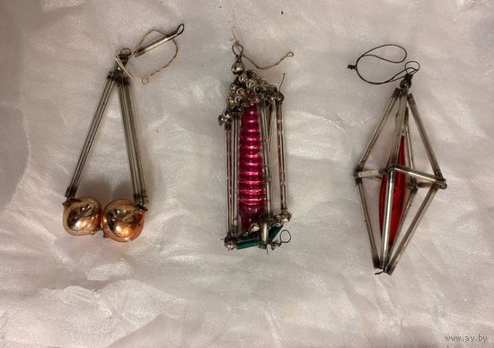 Елочные игрушки стеклярус 3 штуки