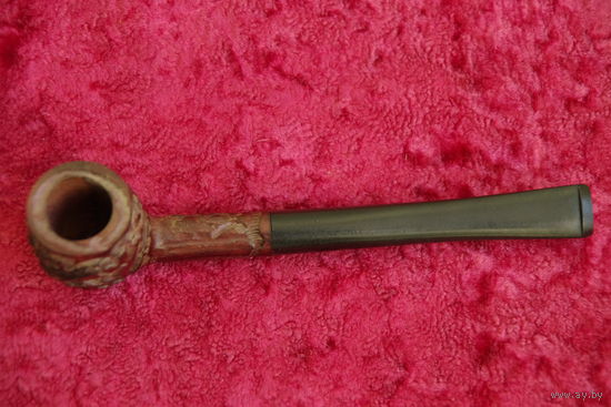 Трубка курительная  ( 15 см )  в использовании не была