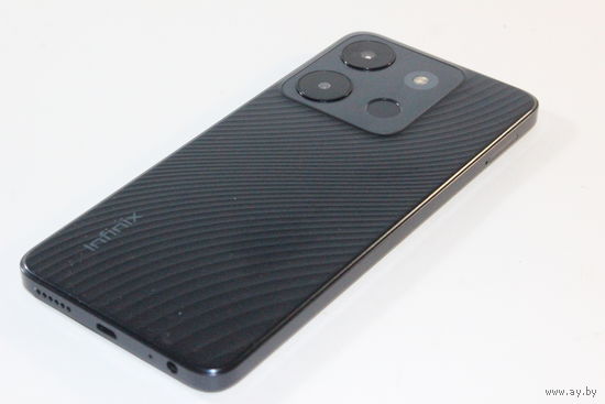 Телефон Infinix Smart 7 X6515 3GB/64GB (черный)