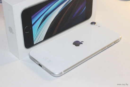 Телефон Apple iPhone SE 64GB