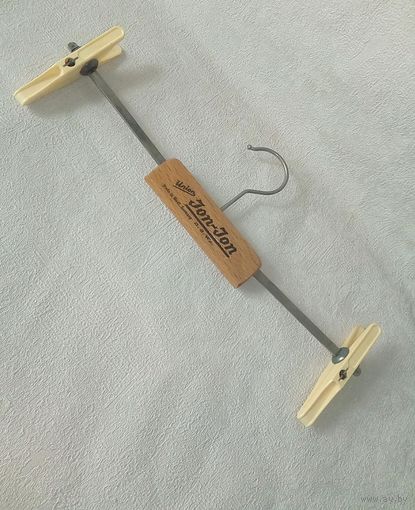 Вешалка для одежды Германия для юбки брюк складная дорожная