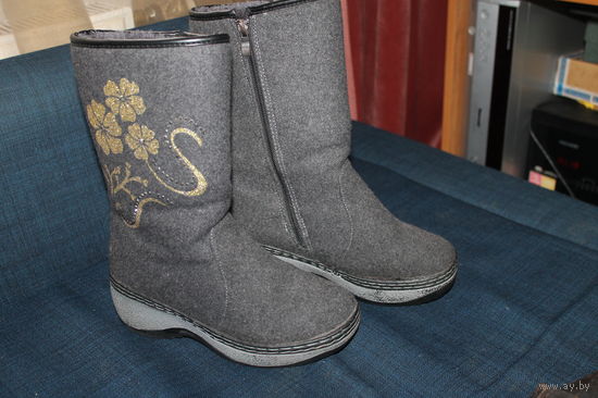 Сапоги женские байковые на меху .р-р37