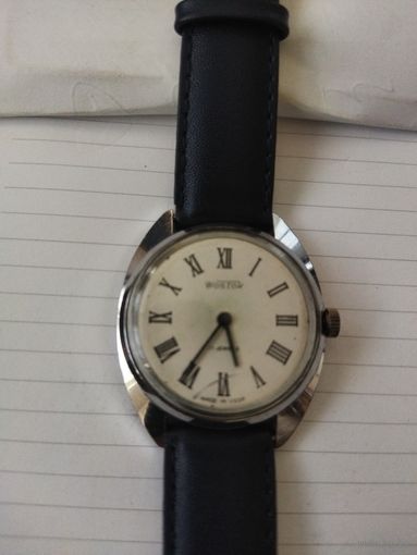 Часы Восток СССР   (Спешат)