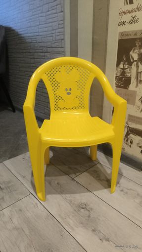 Стул детский