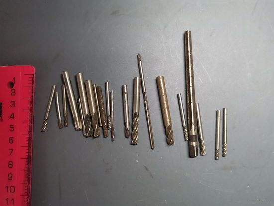 Сверло (фреза) 20 шт. (одним лотом).