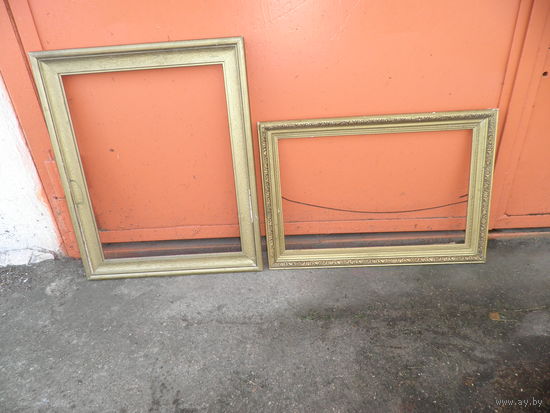 Рама от картины 2 шт.дерево/багет времён СССР.
