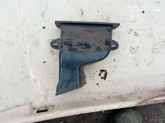 Лот 1638. Центральный воздуховод обдува лобового стекло 1L0 819 081 Seat Toledo. Старт с 5 рублей! Купить в Могилеве
