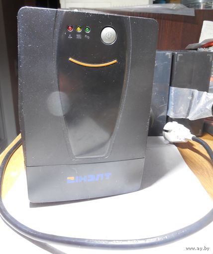 Бесперабойнік 1500Вт.