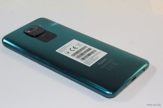 Телефон Xiaomi Redmi Note 9 3GB/64GB международная версия
