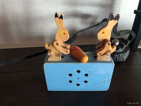 Музыкальная игрушка