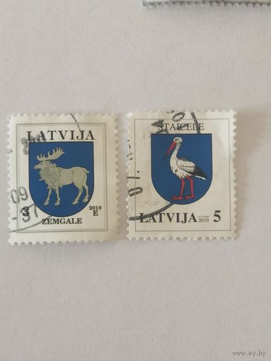 Марки из серии "Гербы" - герб Стейсель и герб Земгале