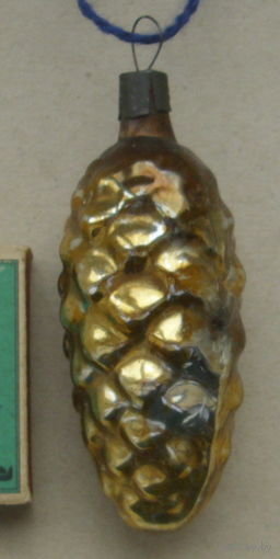 Ёлочная игрушка. Шишка. Р-42.